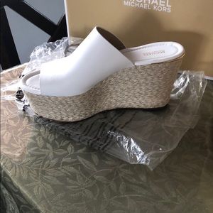 michael kors cunningham leather wedge
